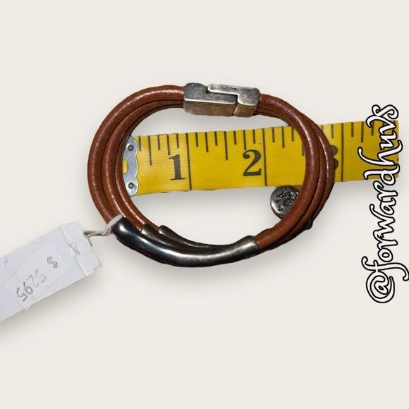 Trades by Haim Shahar | Triple Bar Brown Leather Unisex Bracelet - Picture 10 of 12